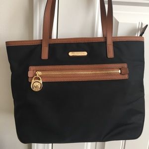 Michael Kors Tote